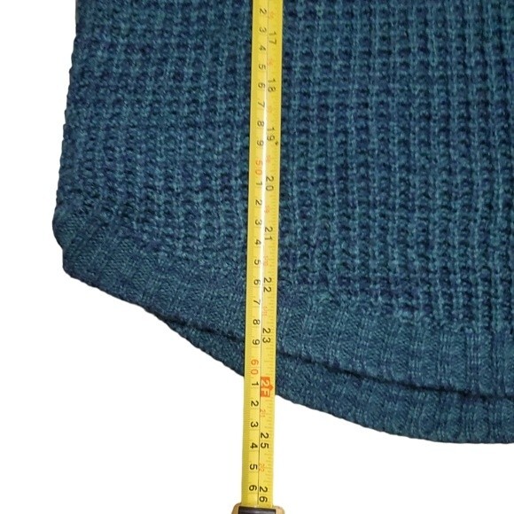 SO Womens Blue Green tight knit longsleeve crewneck sweater size Medium - Picture 7 of 7